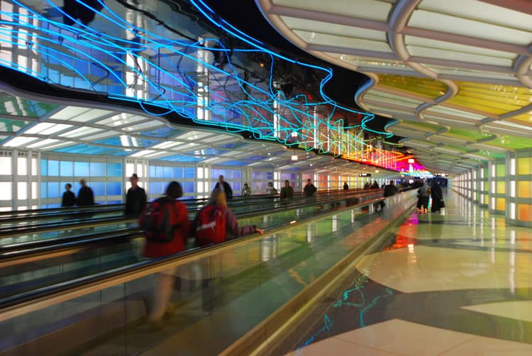 chicago o'hare airport light display