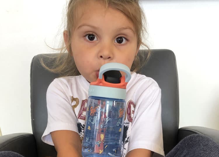 travel water bottle