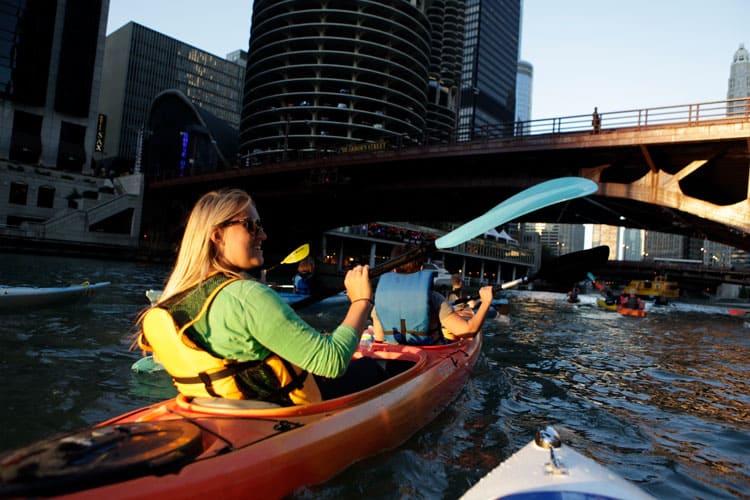 Kayaking Ghost Tour In Chicago