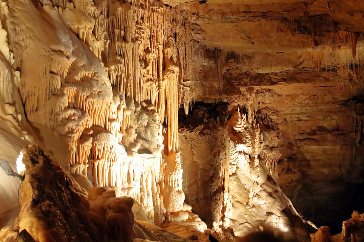 Natural Bridge Caverns In San Antonio Texas