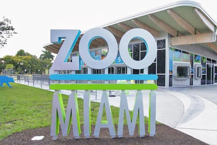 Zoo Miami Sign