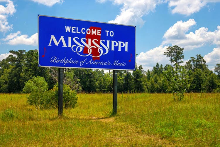 Welcome To Mississippi Sign With Text &Quot;Birthplace Of America'S Music&Quot;