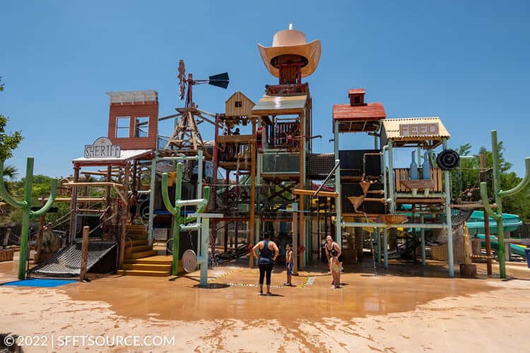Six Flags Fiesta Texas With Small Children six-flags-fiesta-texas-with-small-children
