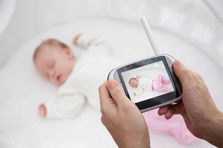 Features To Consider In Baby Monitors