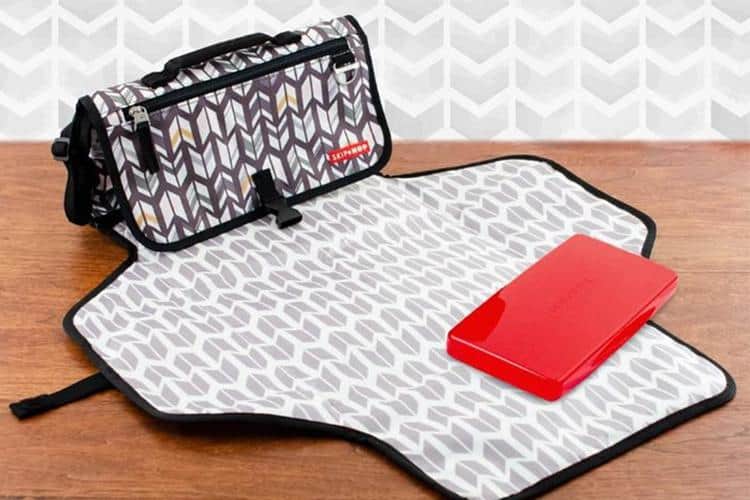 Diaper Bags With Built-In Changing Stations