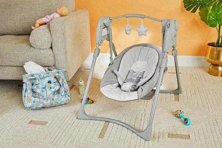 Graco Slim Spaces Compact Baby Swing