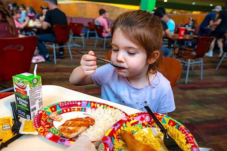 Dining At Disney World Parks With Toddlers